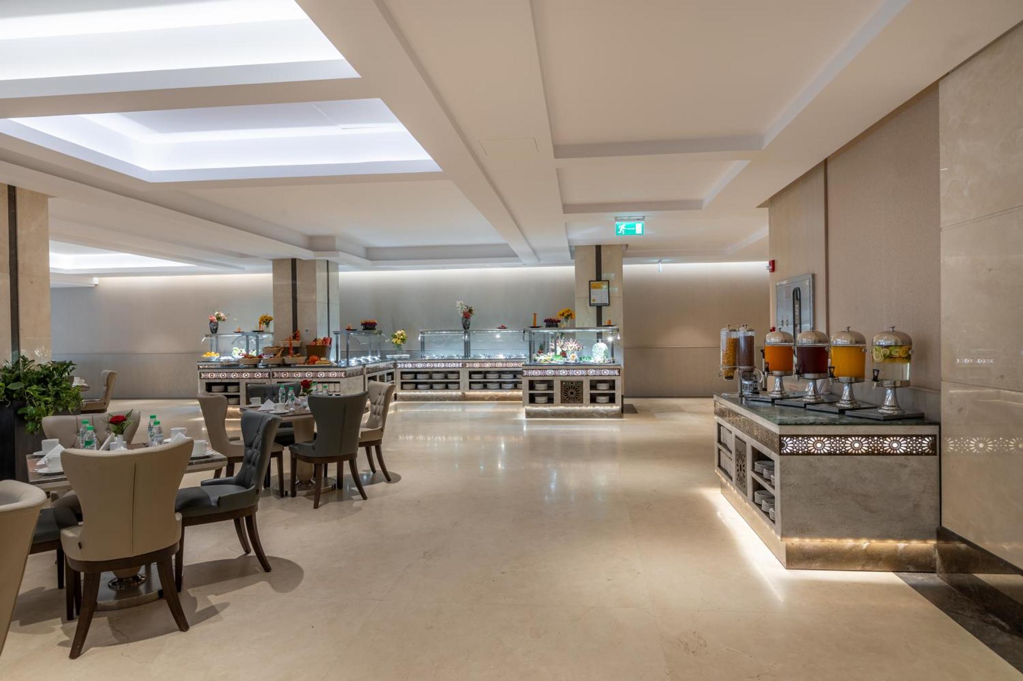 View Al Madinah Hotel Медина Екстериор снимка