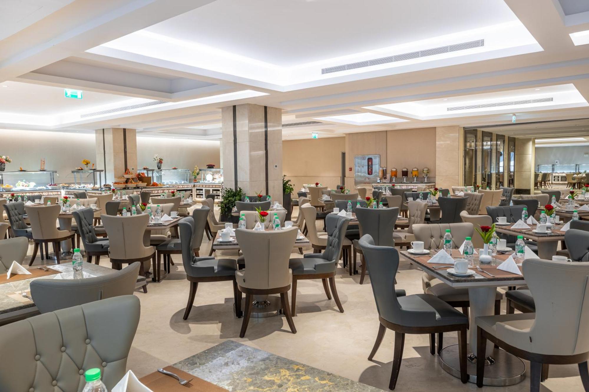 View Al Madinah Hotel Медина Екстериор снимка
